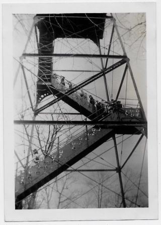 Old Photo People Walking Up And Down Observation Tower Gettysburg Pa 1940s