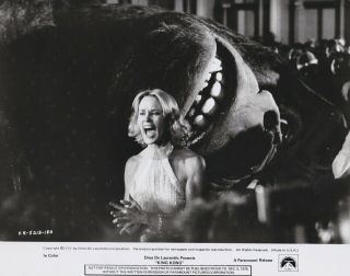1976 Vintage Press Photograph Jessica Lange - " King Kong "