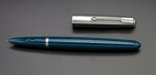 Parker,  51 Fountain Pen,  Navy Blue W/lustraloy Cap & Chrome Plated Trim