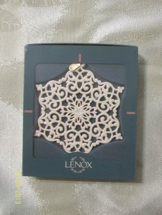 Lenox 1996 Snow Fantasies Snowflake Ornament