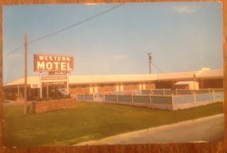 Western Motel Postcard,  Alva,  Ok.