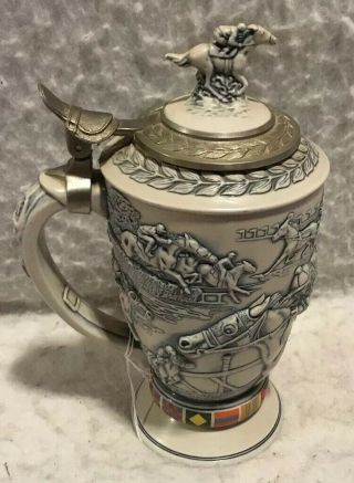 AVON COLLECTIBLES 1992 WINNERS CIRCLE HORSE RACING BEER STEIN 3