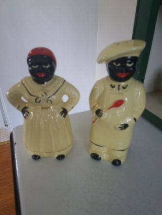 Black Americana Salty And Peppy Chef Yellow Salt And Pepper Shakers 7 " High
