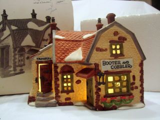 Dept 56 Dickens Village Booter And Cobbler 59242 Retired 1988