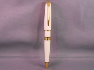 Waterman Charleston White And Gold Ball Pen