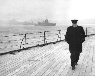 Winston Churchill On The Deck Of The Hms Prince Of Wales - 8x10 Photo (fb - 039)