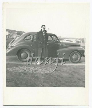 dapper young man w SHINY ORB in SUNGLASSES SMOKING PIPE by antique CAR old Photo 2