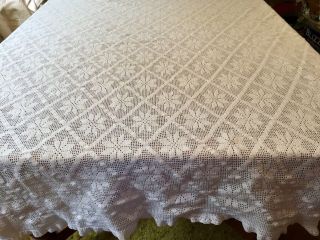 Vintage Off White Ivory Crochet Lace Tablecloth,  52”x 76”.  Flower Pattern.