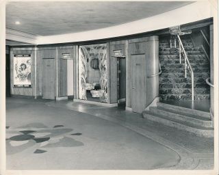 Miracle Theater Coral Gables,  Fl 1948 Photo Art Moderne Foyer W.  H.  Lee