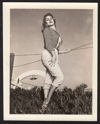 Gorgeous Side Breast Half Nude Capri Pants Woman 1960s Vintage Pinup Photo