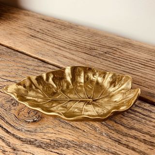Vintage Virginia Metalcrafters Heavy Brass Imperial Tarro Footed Leaf Dish 5x3 "
