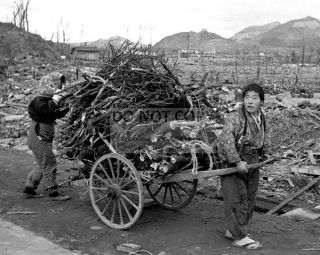 Nagasaki Months After The Dropping Of An Atomic Bomb 1945 - 8x10 Photo (rt028)