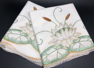 Vtg Pair White Lotus Floral Embroidered Standard 100 Cotton Pillowcases (rf992)