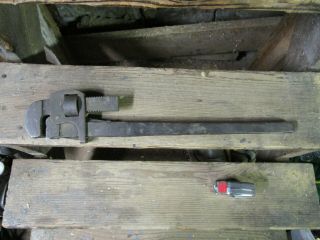 Vintage/ Antique 24” Adjustable Pipe Wrench Unbranded