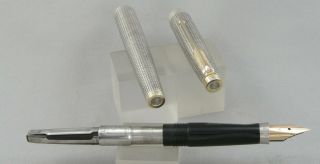Parker 75 Sterling Silver Cisele Fountain Pen - 1970 ' s - 14kt XF Nib - USA 6