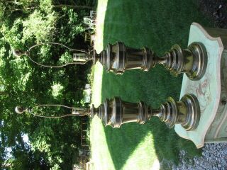 Vtg Pair Stiffel Brass Trophy Urn Hollywood Regency Lamps