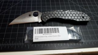 Spyderco Delica 4 Wharncliffe With Carbon Fiber Scales