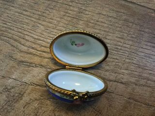 Limoges Porcelain Egg shaped Trinket box SIGNED Oval Peint Main 6