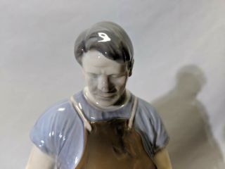 B&G Bing & Grondahl Porcelain Figure Blacksmith 2225 5