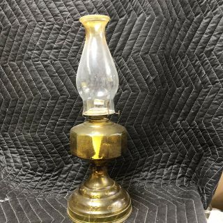 Antique Vintage Amber Glass Oil Kerosene Hurricane Lamp Wedding Farmhouse Old 3