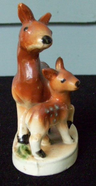 Vintage Ceramic Doe And Fawn Figurine Made In Japan