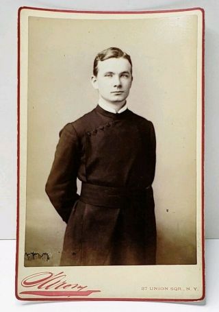 Victorian Atractive Young Priest Clergy By Sarony Of Ny Religious Cabinet Photo