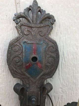 VINTAGE CAST IRON ELECTRIC SCONCE LIGHT CANDLE ORNATE VICTORIAN 2
