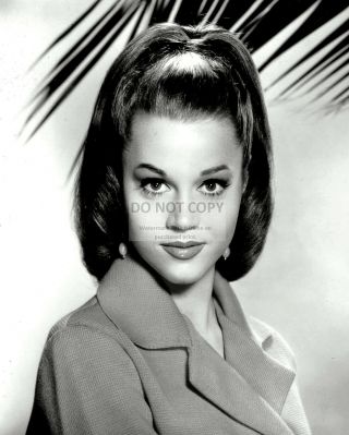 Actress Jane Fonda - 8x10 Publicity Photo (fb - 720)