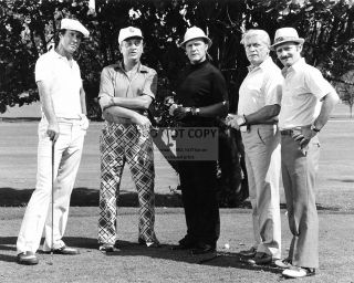 Chevy Chase,  Rodney Dangerfield & Ted Knight In " Caddyshack " 8x10 Photo (cc795)