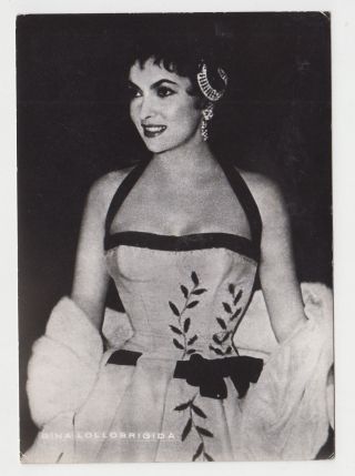 Italian Actress Gina Lollobrigida Vintage B&w Bulgarian 1960s Photo Postcard 9