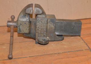 Antique Scale & Vise Red Seal 4 " Jaw No 53 Us Made 45 Lb Blacksmith Vise Tool