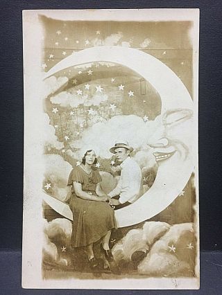 C1925 Paper Moon.  Real Photo Postcard.  Our Friends Just Did This.  Look