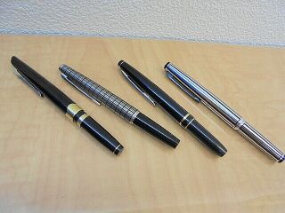 Four Fountain Pens 18k 21k 14k Platinum Sailor Pilot