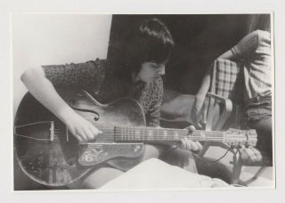 Pretty Lady Woman Play On Music Guitar Vintage Orig Photo (53900)