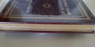 REPORT FROM ENGINE CO.  82 1st PRINTING COLLECTOR ' S EDITION DENNIS SMITH FIREMAN 4