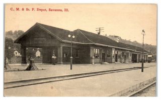 Early 1900s Chicago,  Milwaukee & St.  Paul Railroad Depot,  Savanna,  Il Postcard