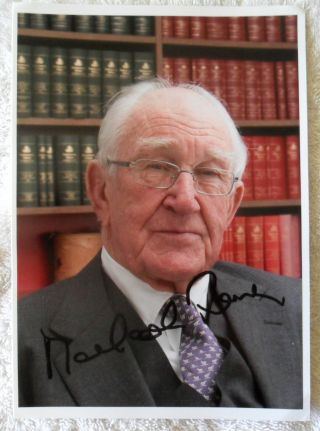 Ex Prime Minister Malcolm Fraser Australia Signed In Person 8 X 6 Inch Photo