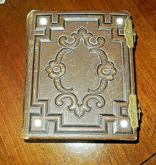 Antique Embossed Leather Photo Album With 36 Photos From Late 1800 
