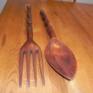 0140 Vintage Giant Carved Wooden Fork & Spoon 28 " Wall Decor Tiki Totem Wood