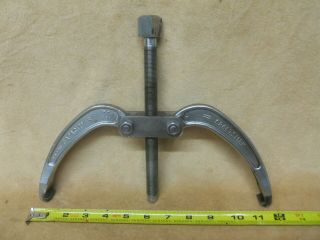 Craftsman Gear And Bearing Puller 2 " To 10 " Max Spread 46911 -
