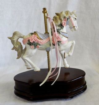 Wind Up Musical Carousel Horse Vintage Resin Horse Wood Base 7.  25 " High 6 " Wide
