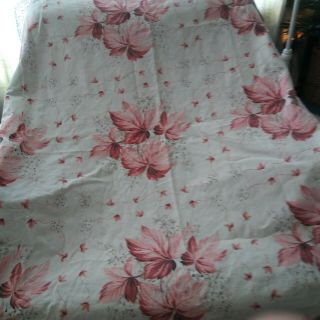 Vintage Pink And White Floral Leaf Print Cotton Tablecloth Linens