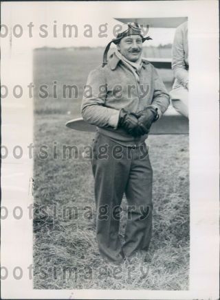 1936 Petroleum Engineer & Pilot Luis De Florez Flies Blindfolded Press Photo