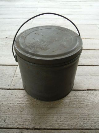 Antique Tin Pail With Handle And Lid,  Lunchbox? - Great Country Decor,  Vgc