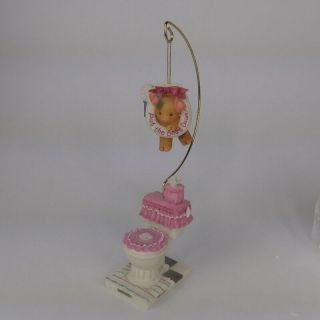 This Little Piggy Please Put The Seat Down Hanging Ornament w Stand Toilet Pig 7