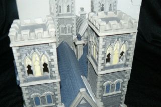 Dept 56 Christmas in the City Cathedral Church of St Mark Limited Edition House 3