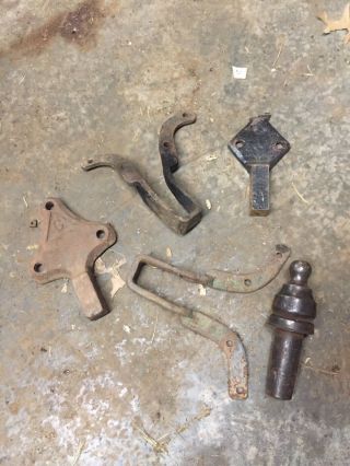 Blacksmith Post Leg Vise Parts Mounting Brackets,  Screw Box