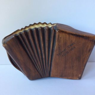 VTG Kitsch 1958 Treasure Craft Ceramic Accordion Musical Instrument Planter 5