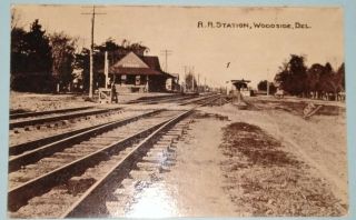 - Woodside - De - Railroad - Houses R.  R.  Station 190? One