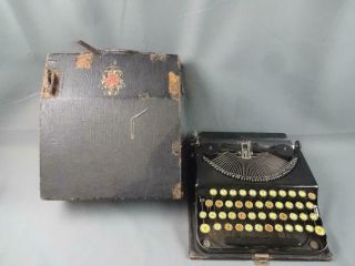 Vintage Typewriter With Case Portable Antique Made In Usa